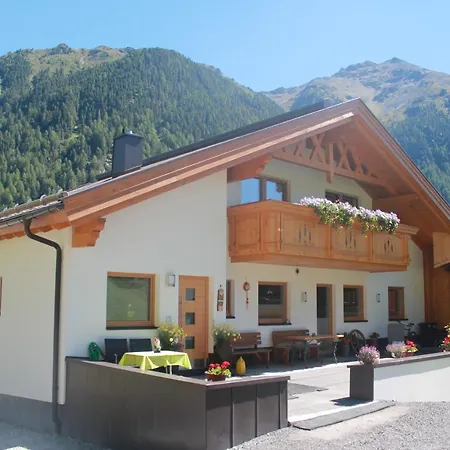 Haus Sennhof Apartment
